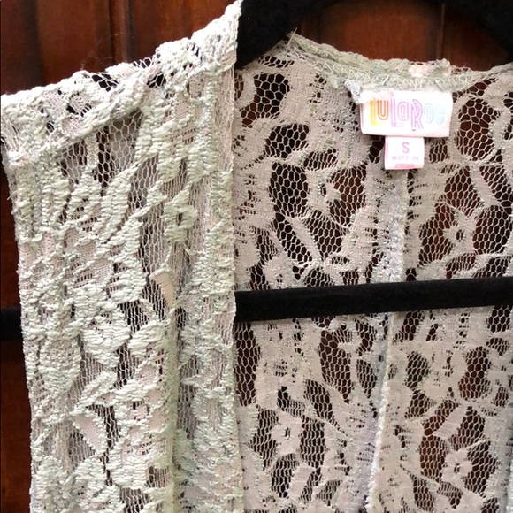 Lularoe joy small - Picture 2 of 2